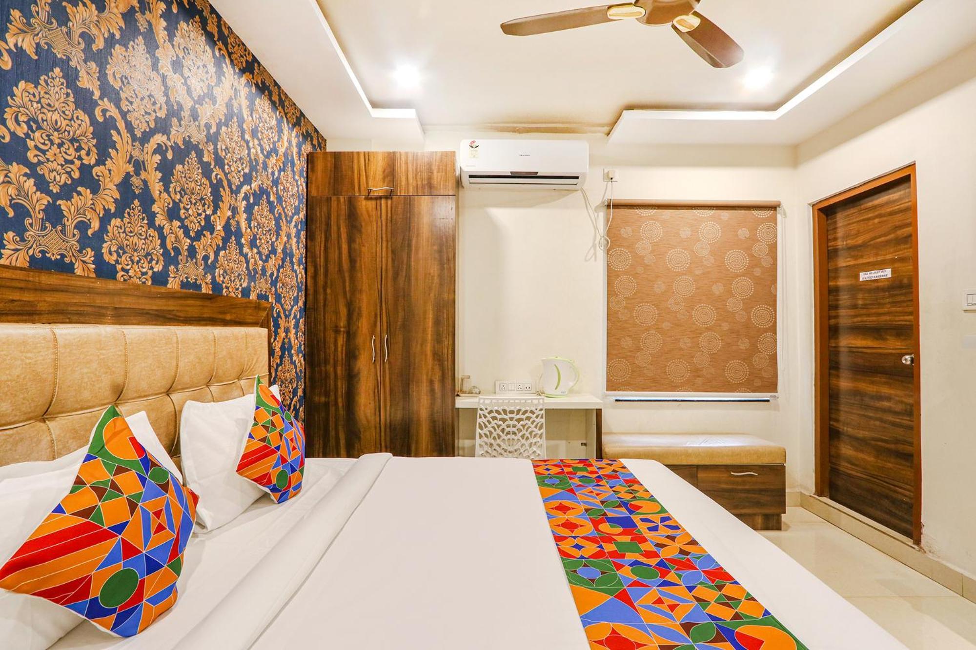 Fabhotel The Sunrise Inn - Nr Gayatri Vidya Parishad College Of Engineering Visakhapatnam Exterior photo