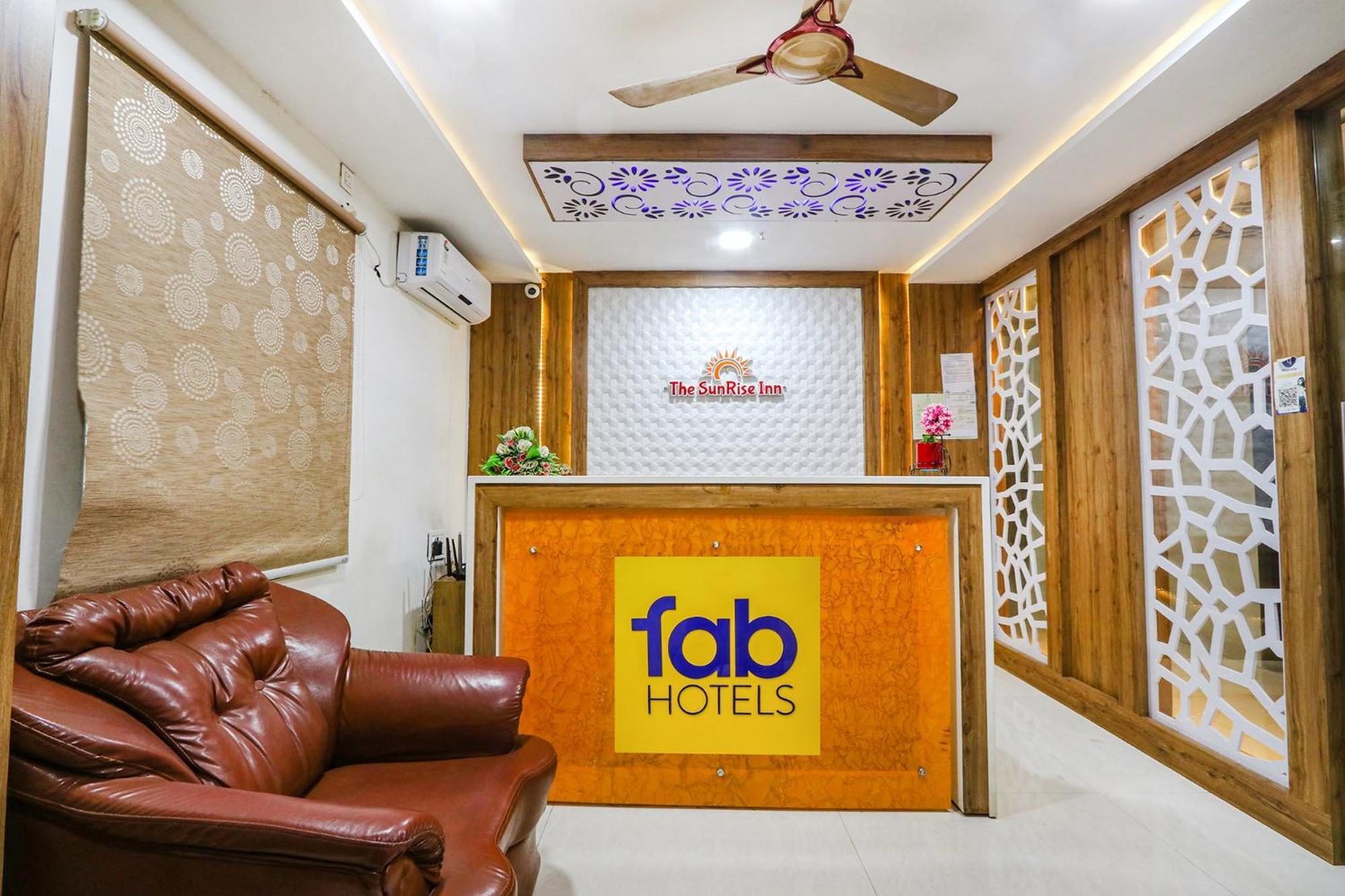 Fabhotel The Sunrise Inn - Nr Gayatri Vidya Parishad College Of Engineering Visakhapatnam Exterior photo